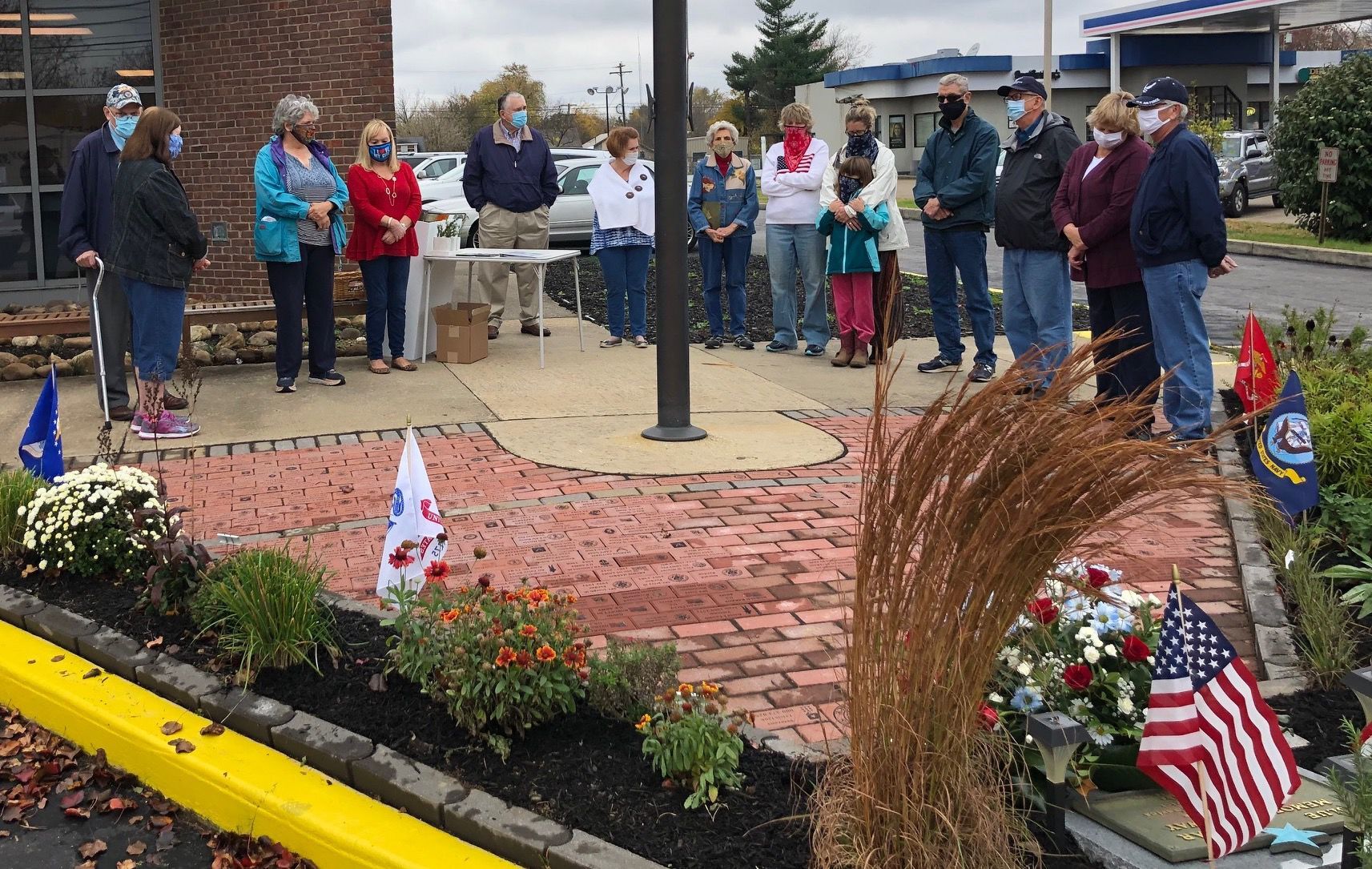 Garden Club hosts Veterans Day wreath-laying ceremony